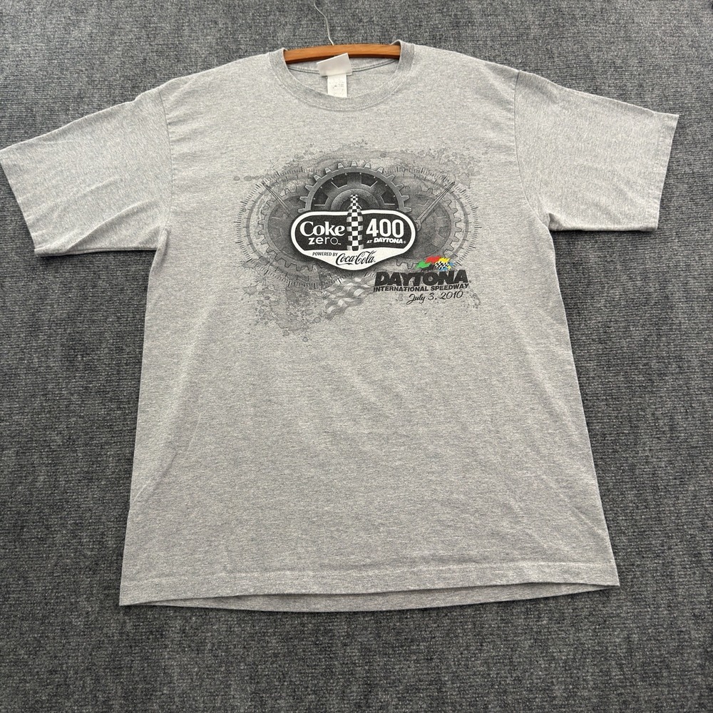 2010 NASCAR Coke Zero 400 Daytona Graphic T-Shirt L Gray
